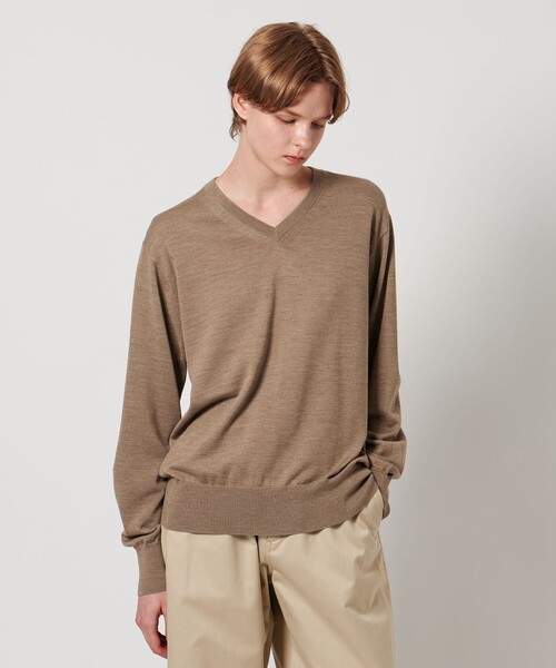 LOEFF(ロエフ)の「<LOEFF>16ゲージ Vネック ニット(ニット/セーター・レディース・オフホワイト/ベージュ/グレー系・FREE)」の9枚目の写真