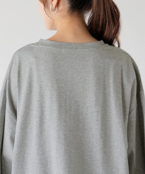 HUG.U(ハグユー)の「接触冷感ロゴTシャツ(Tシャツ/カットソー・レディース・パープル/ライトグレー/ホワイト/ブラック・FREE)」の20枚目の写真