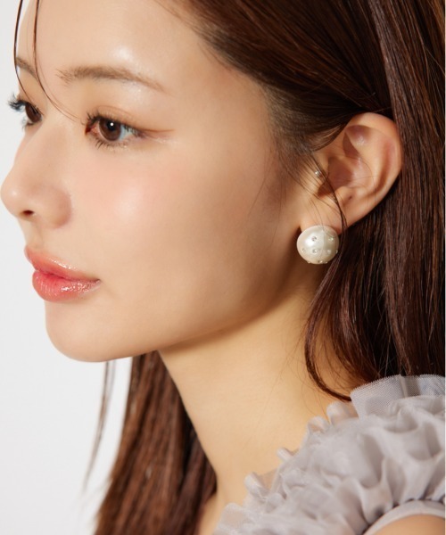 rienda(リエンダ)の「マルチパールピアス(ピアス(片耳用)・レディース・ホワイト・FREE)」の1枚目の写真