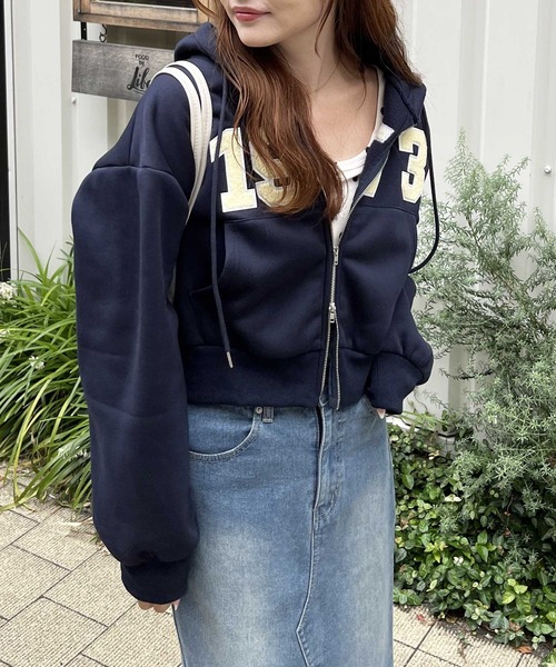 セール】ショート丈ダブルジップロゴワッペン刺しゅうスウェット