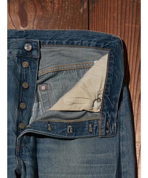 Levi's(リーバイス)の「Levi's/リーバイス LEVI'S(R) VINTAGE CLOTHING 1955 501(R)ジーンズ ミディアムインディゴ(デニムパンツ・メンズ・インディゴブルー・W30 L32/W28 L32/W36 L32/W34 L32/W32 L32)」の16枚目の写真