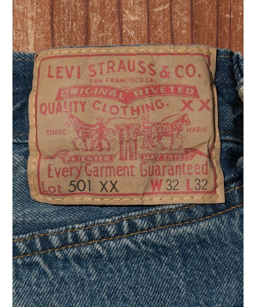 Levi's(リーバイス)の「Levi's/リーバイス LEVI'S(R) VINTAGE CLOTHING 1955 501(R)ジーンズ ミディアムインディゴ(デニムパンツ・メンズ・インディゴブルー・W30 L32/W28 L32/W36 L32/W34 L32/W32 L32)」の9枚目の写真