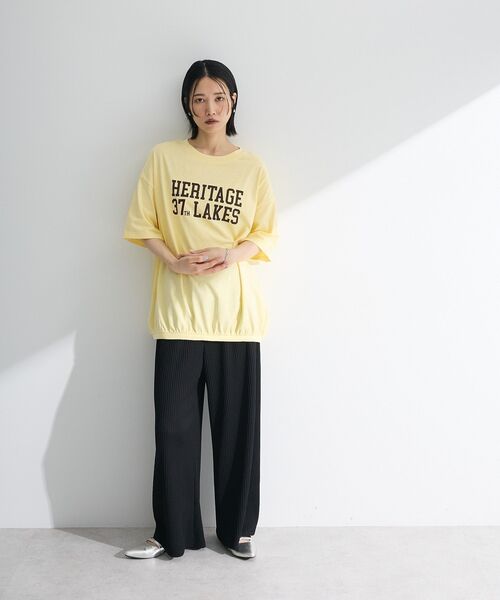 Green Parks(グリーンパークス)の「カレッジロゴ刺繍5分袖チュニック(チュニック・レディース・チャコールグレー/オフホワイト/イエロー/ブルー・FREE)」の6枚目の写真