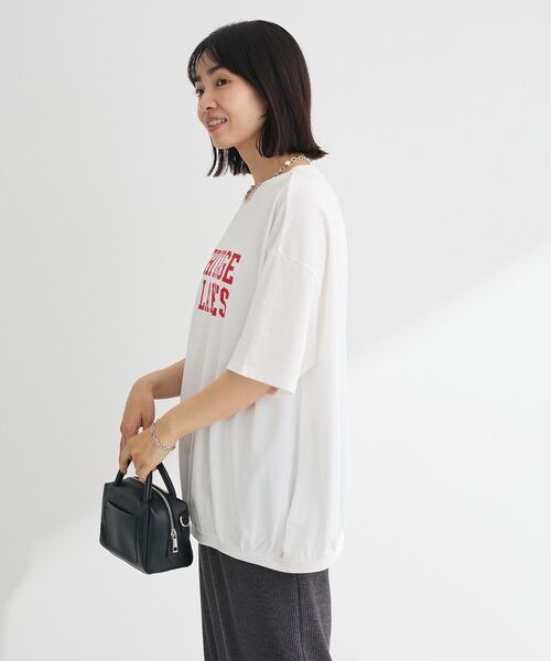 Green Parks(グリーンパークス)の「カレッジロゴ刺繍5分袖チュニック(チュニック・レディース・チャコールグレー/オフホワイト/イエロー/ブルー・FREE)」の20枚目の写真