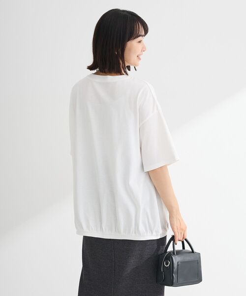 Green Parks(グリーンパークス)の「カレッジロゴ刺繍5分袖チュニック(チュニック・レディース・チャコールグレー/オフホワイト/イエロー/ブルー・FREE)」の21枚目の写真