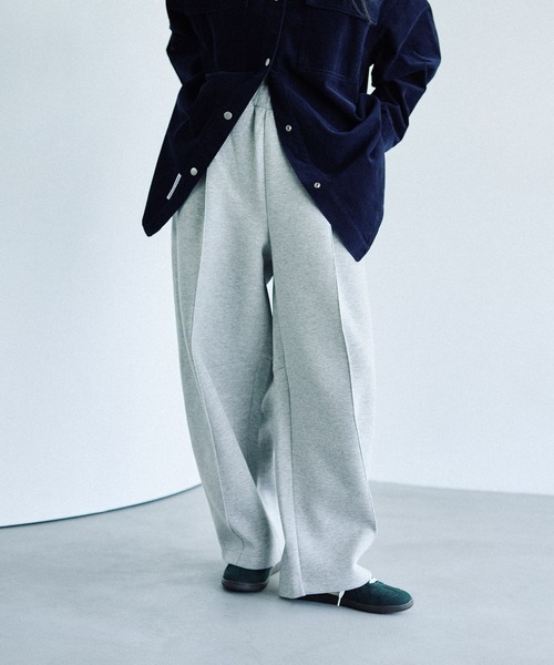 LEPSIM(レプシィム)の「パフエアバレルスウェットパンツ 576760(スウェットパンツ・レディース・ブラウン/トップグレー/ブラック/グレイッシュベージュ・FREE)」の1枚目の写真