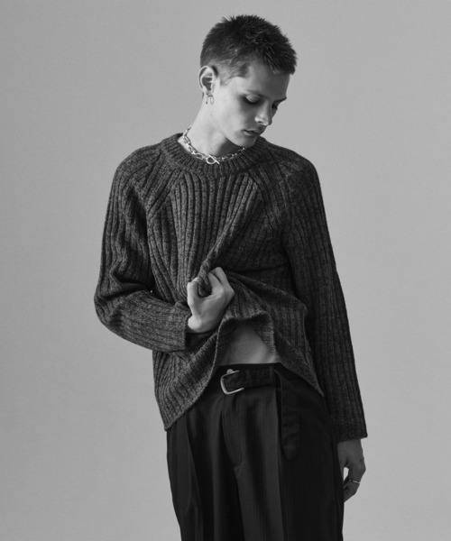 glamb(グラム)の「Blue Noise Low Gauge Rib Knit / ブルーノイズローゲージリブニット(ニット/セーター・メンズ・ブラック/ホワイト/ブラウン・M/L)」の13枚目の写真