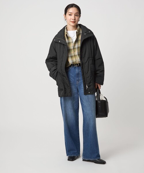 green label relaxing（グリーンレーベルリラクシング）の「【WEB限定】＜at ease＞パフ ブルゾン（ナイロンジャケット・レディース・オフホワイト/ブラック・FREE）」の13枚目の写真