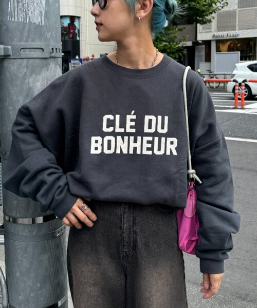 CIAOPANIC TYPY（チャオパニックティピー）の「【WEB限定】【UNISEX】CLE'DUビッグシルエット裏起毛ロゴスウェット（スウェット・レディース・チャコールグレー/グレー/ネイビー・MEDIUM/LARGE）」の15枚目の写真