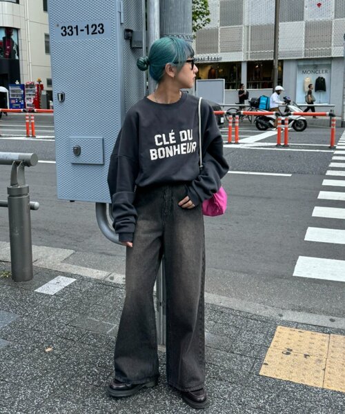 CIAOPANIC TYPY（チャオパニックティピー）の「【WEB限定】【UNISEX】CLE'DUビッグシルエット裏起毛ロゴスウェット（スウェット・レディース・チャコールグレー/グレー/ネイビー・MEDIUM/LARGE）」の13枚目の写真