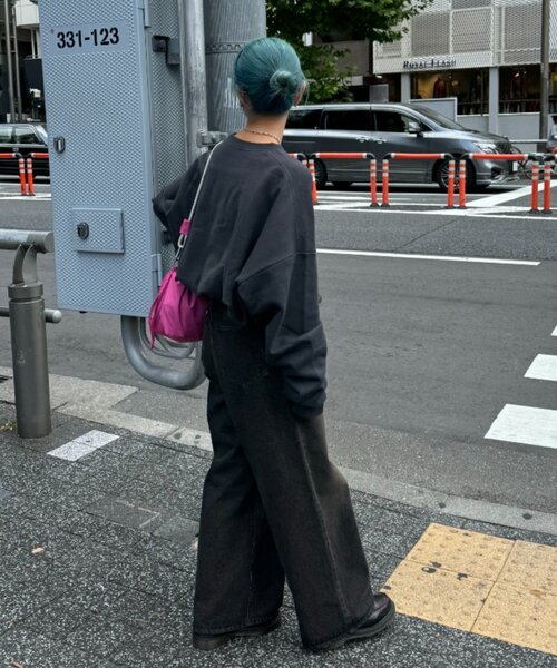 CIAOPANIC TYPY（チャオパニックティピー）の「【WEB限定】【UNISEX】CLE'DUビッグシルエット裏起毛ロゴスウェット（スウェット・レディース・チャコールグレー/グレー/ネイビー・MEDIUM/LARGE）」の12枚目の写真