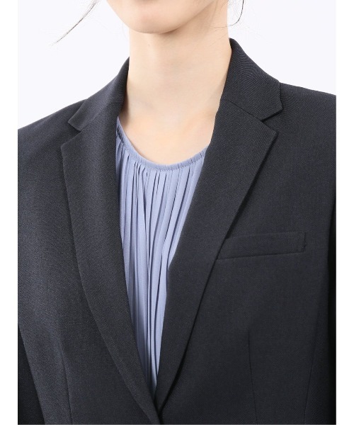 m.f.editorial（エムエフエディトリアル）の「【ストレッチ ウォッシャブル】m.f.エディトリアル レディース シャーク 1ボタンジャケット 紺(セットアップ可能)（スーツジャケット・レディース・ネイビー・MEDIUM/LARGE/X-LARGE/S）」の13枚目の写真