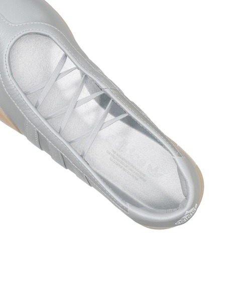 adidas（アディダス）の「TAEKWONDO MEI BALLET W　JR7032（バレエシューズ・レディース・シルバー・25.0cm/24.5cm/24.0cm/23.5cm/23.0cm/22.5cm）」の7枚目の写真