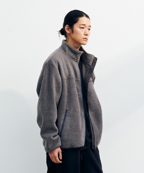 KELTY(ケルティ)の「パフリースジップジャケット(その他トップス・レディース・ベージュ/モカ/グレー/ブラック・MEDIUM/XL/S/L)」の16枚目の写真
