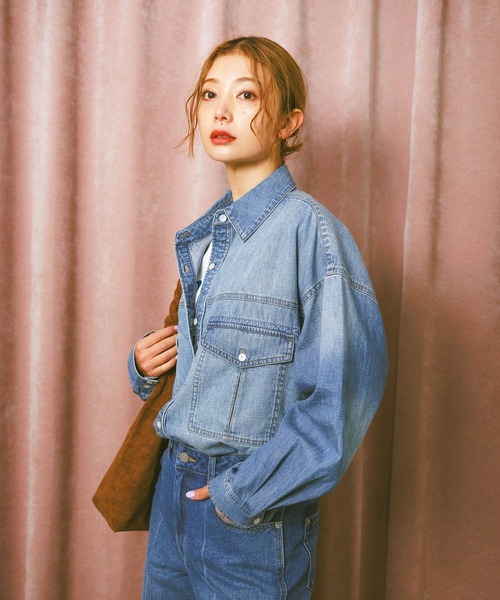 BAYFLOW（ベイフロー）の「ヴィンテージデニムシャツ（シャツ/ブラウス・レディース・ブラック/ブルー/ケミカルウォッシュ・FREE）」の2枚目の写真