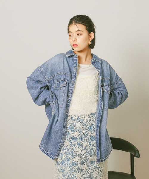 BAYFLOW（ベイフロー）の「ヴィンテージデニムシャツ（シャツ/ブラウス・レディース・ブラック/ブルー/ケミカルウォッシュ・FREE）」の16枚目の写真