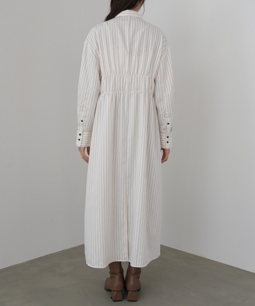 Bab（バブ）の「【選べるサイズ展開】ストライプビスチェ風シャツワンピース（シャツワンピース・レディース・アイボリー/グレイッシュベージュ/ブラウン/チャコールグレー・S/M/L）」の14枚目の写真