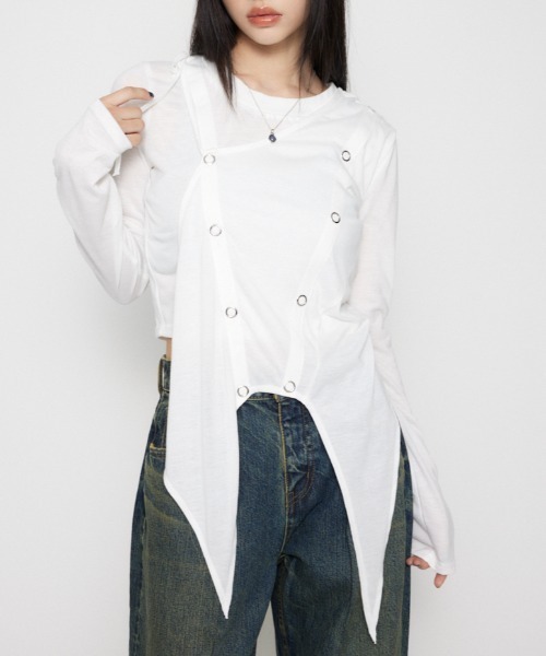 LAGUA GEM(ラグアジェム)の「HEM POINT RING BUTTON トップス(Tシャツ/カットソー・レディース・ホワイト/杢グレー/ブラック・FREE)」の2枚目の写真