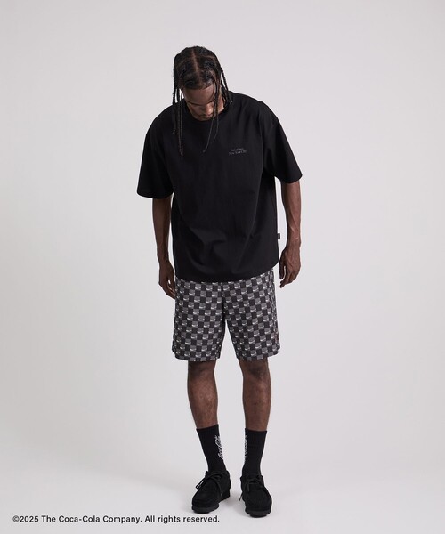 Saturdays NYC(サタデーズ ニューヨークシティ )の「Coca-Cola 70s Back Printed T-Shirt(Tシャツ/カットソー・メンズ・ブラック/レッド/ホワイト・XL/L/S/M)」の15枚目の写真