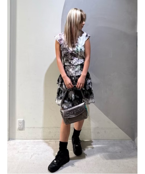 Desigual(デシグアル)の「クリスチャン・ラクロワ アブストラクトフローラル ノースリーブショートドレス 結婚式二次会(ワンピース・レディース・ブラック・S/M/L/XL/XS)」の1枚目の写真