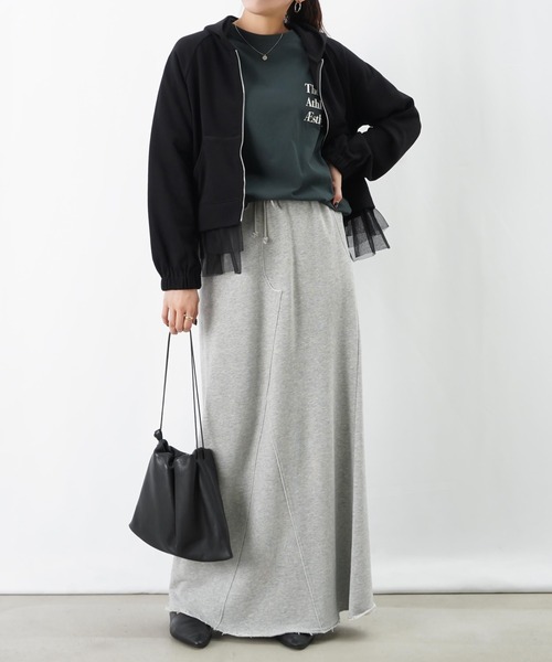 LUCA/LADY LUCK LUCA（ルカ/レディラックルカ）の「LC/LLL 裾チュール裏毛パーカー（Tシャツ/カットソー・レディース・グレー/アイボリー/ブラック・FREE）」の19枚目の写真