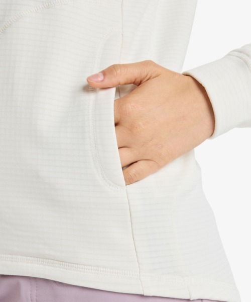 ROXY(ロキシー)の「VERTERE /ロキシーハイネックスノーレイヤー(スウェット・レディース・ブラック/レッド・SMALL/LARGE/MEDIUM)」の15枚目の写真