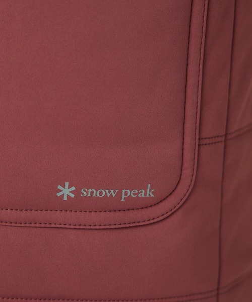 Snow Peak(スノーピーク)の「Snow Peak / Flexible Insulated Long Cardigan フレキシブル 保温性 ロングカーディガン(カーディガン/ボレロ・レディース・ネイビー/ブラック/ライトブラウン・4/3/2/1)」の14枚目の写真