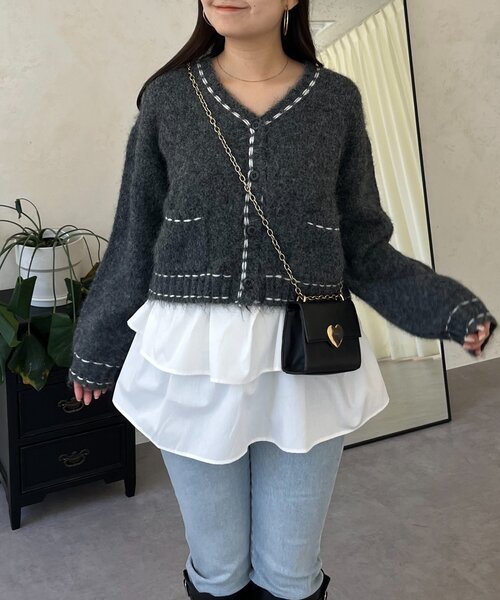 prose verse（プロズヴェール）の「ステッチデザインニットカーディガン（カーディガン/ボレロ・レディース・ベージュ/チャコールグレー・MEDIUM/LARGE）」の4枚目の写真