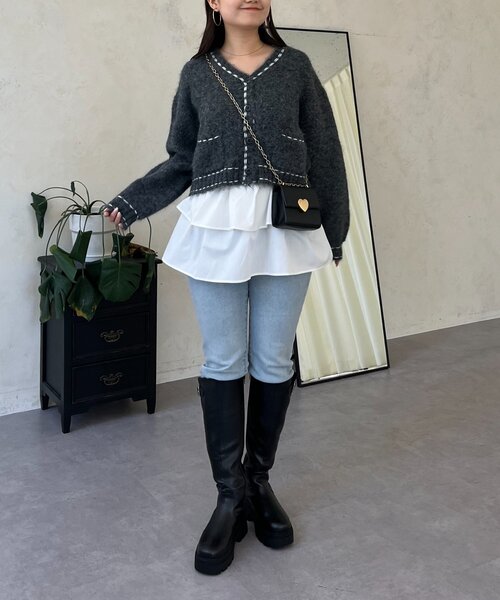 prose verse（プロズヴェール）の「ステッチデザインニットカーディガン（カーディガン/ボレロ・レディース・ベージュ/チャコールグレー・MEDIUM/LARGE）」の11枚目の写真