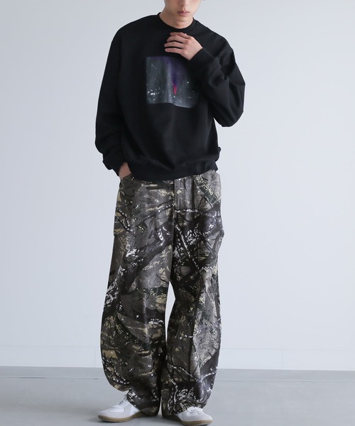 MDR(エムディアール)の「ツリーカモ柄 バレルレッグ ワイドパンツ(その他パンツ・メンズ・グレー・M/L)」の15枚目の写真