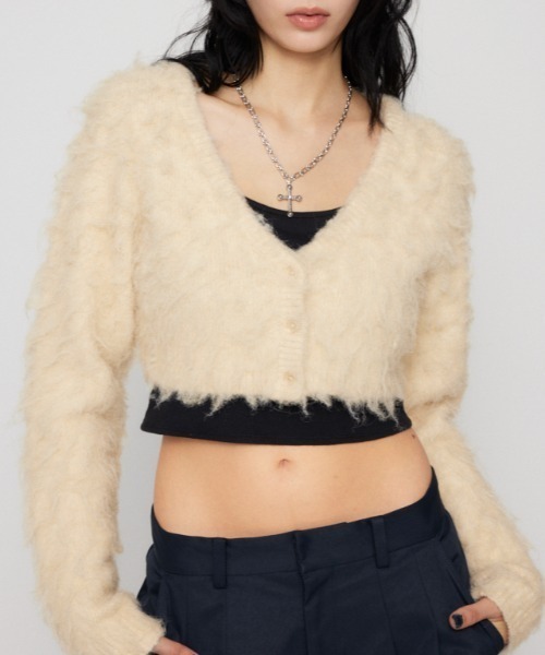 LAGUA GEM(ラグアジェム)の「BRUSHED SHORT KNIT カーディガン(カーディガン/ボレロ・レディース・ブルー/アイボリー/ブラウン・FREE)」の2枚目の写真
