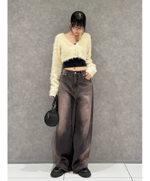 LAGUA GEM(ラグアジェム)の「BRUSHED SHORT KNIT カーディガン(カーディガン/ボレロ・レディース・ブルー/アイボリー/ブラウン・FREE)」の20枚目の写真