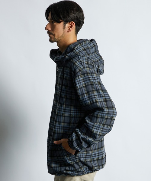 LANVIN en Bleu（ランバンオンブルー）の「チェックシャツパーカー フードシャツ シャツアウター（シャツ/ブラウス・メンズ・ブルー/ブラック・46/48/50/52）」の7枚目の写真