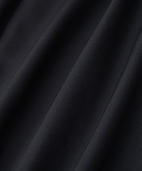 UNITED TOKYO（ユナイテッドトウキョウ）の「CLEAR WOOL 2タックバレルスラックス（その他パンツ・メンズ・ブラック/グレイッシュベージュ/グレー・1/2/3）」の15枚目の写真