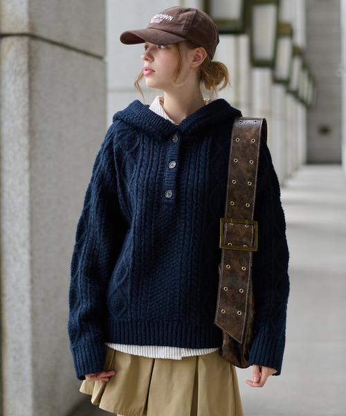 cable knit foodie / ケーブルニットフーディ（ニット/セーター