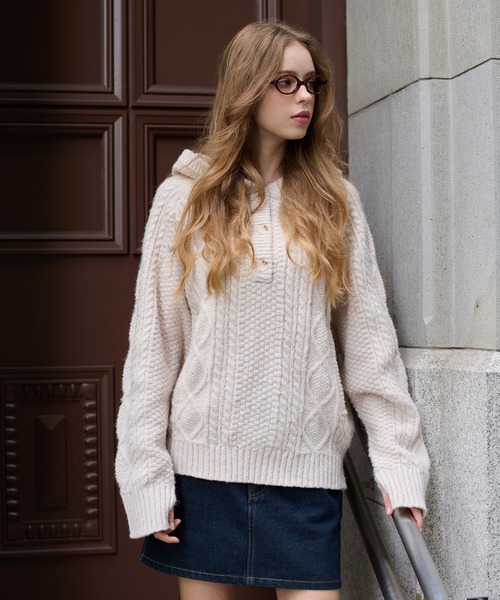 cable knit foodie / ケーブルニットフーディ（ニット/セーター