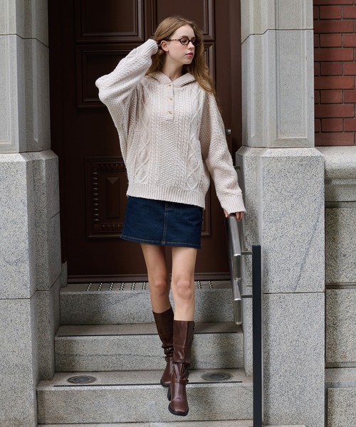 cable knit foodie / ケーブルニットフーディ（ニット/セーター