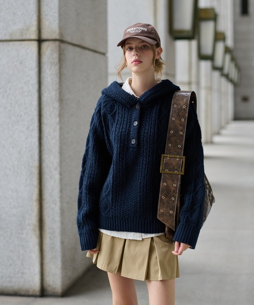 cable knit foodie / ケーブルニットフーディ（ニット/セーター