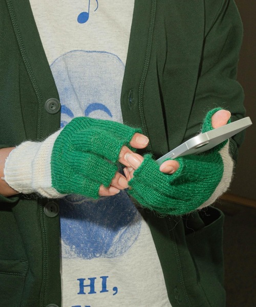 TEMBEA（テンベア）の「TEMBEA FINGERLESS GUNTE MOHAIR テンベア