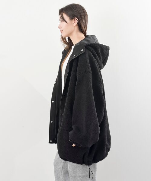 rps（アールピーエス）の「ボアビッグシルエットフードブルゾン（ブルゾン・レディース・アイボリー/ブラック・フリー）」の19枚目の写真