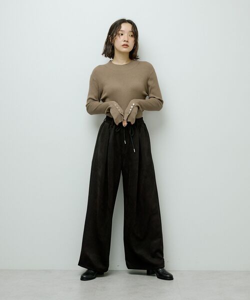 Sugar spoon(シュガースプーン)の「・SUGAR SPOON スエードポンチカーブパンツ(その他パンツ・レディース・グレー/チャコールグレー/ブラック/アイボリー/ベージュ・FREE)」の15枚目の写真