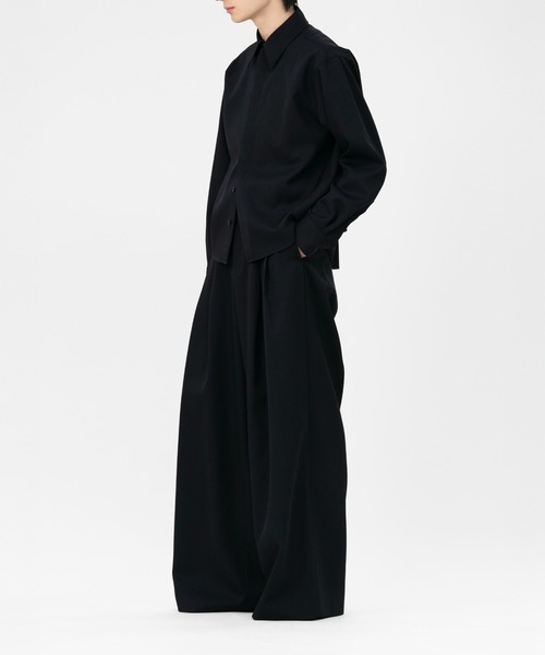 LAPIIS（ラピス）の「HEAVY WOOL GABARDINE OVER WIDE TUCK TROUSERS（スラックス・メンズ・ブラック/チャコールグレー・MEDIUM/LARGE）」の5枚目の写真