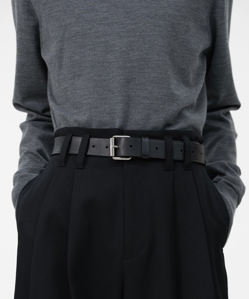 LAPIIS（ラピス）の「HEAVY WOOL GABARDINE OVER WIDE TUCK TROUSERS（スラックス・メンズ・ブラック/チャコールグレー・MEDIUM/LARGE）」の11枚目の写真