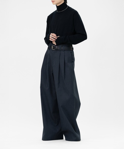 HEAVY WOOL GABARDINE OVER WIDE TUCK TROUSERS（スラックス）｜LAPIIS