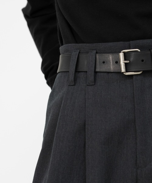 HEAVY WOOL GABARDINE OVER WIDE TUCK TROUSERS（スラックス）｜LAPIIS