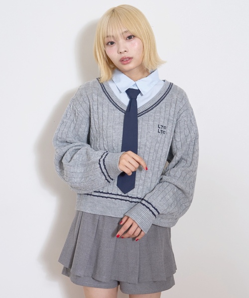 LOVETOXIC（ラブトキシック）の「衿つきレイヤードニット（ニット/セーター・キッズ・アイボリー/ベージュ/ネイビー/トップグレー・S:140cm/L:160cm/130cm/M:150cm）」の5枚目の写真