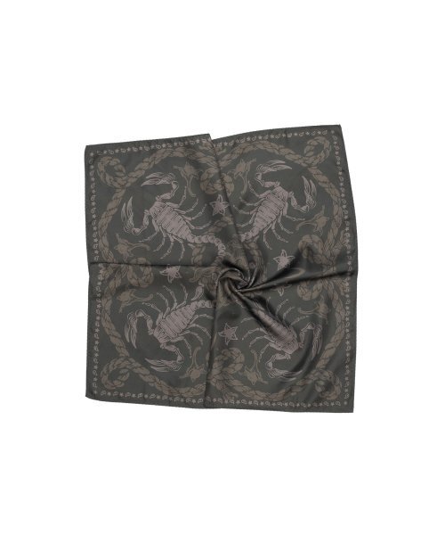 AAKAM(アーカム)の「Scorpion Printed Scarf (Khaki)(バンダナ/スカーフ・レディース・その他・FREE)」の1枚目の写真
