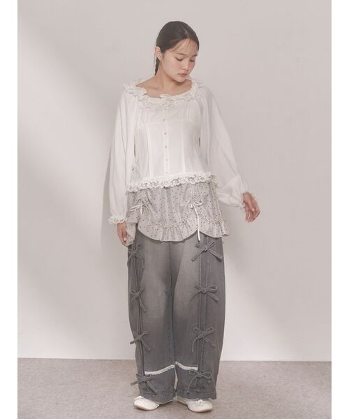 merry jenny（メリージェニー）の「sugar square blouse（シャツ/ブラウス・レディース・オフホワイト/ライトブルー/ブラック・FREE）」の9枚目の写真