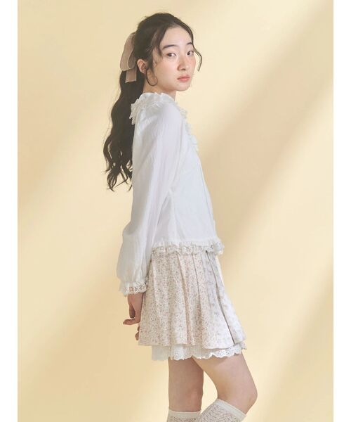 merry jenny（メリージェニー）の「sugar square blouse（シャツ/ブラウス・レディース・オフホワイト/ライトブルー/ブラック・FREE）」の8枚目の写真