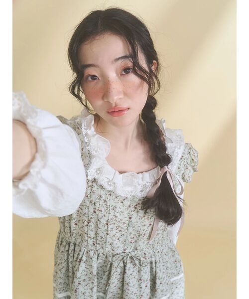 merry jenny（メリージェニー）の「sugar square blouse（シャツ/ブラウス・レディース・オフホワイト/ライトブルー/ブラック・FREE）」の11枚目の写真